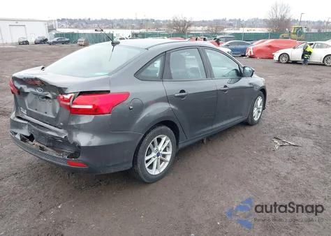 2017 Ford Focus Se z USA, uszkodzony, nr VIN 1FADP3F25HL316811
